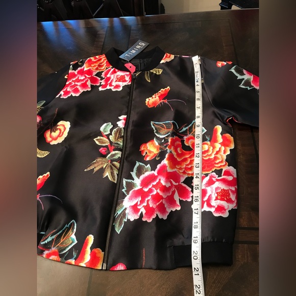 NWT Black Scarf Print Floral Satin Bomber Jacket Sz S - Picture 6 of 7